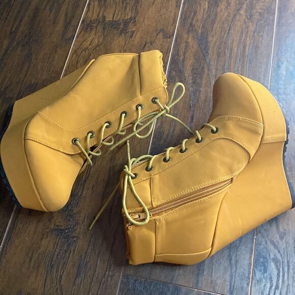 Women Bootie Wedges - Picture 5 of 6